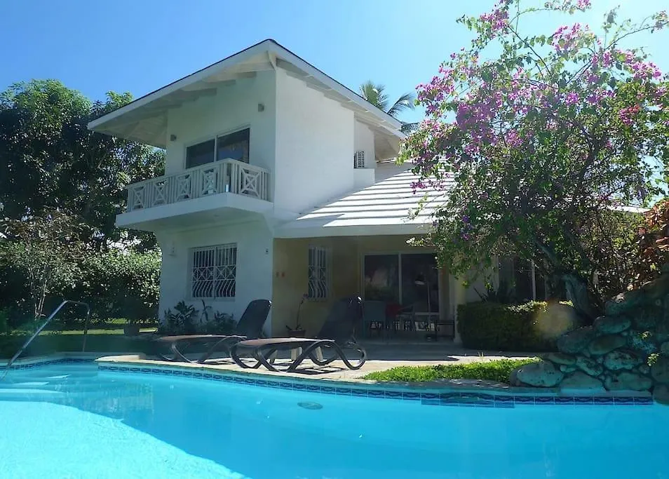קברטה Charming Ocean Front 3 Bd Villa