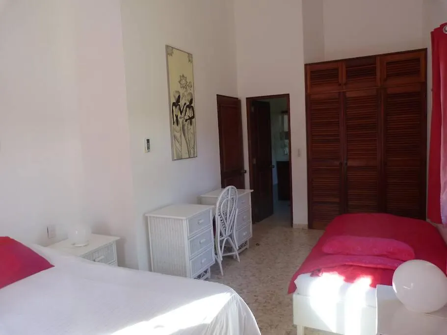 קברטה Charming Ocean Front 3 Bd Villa