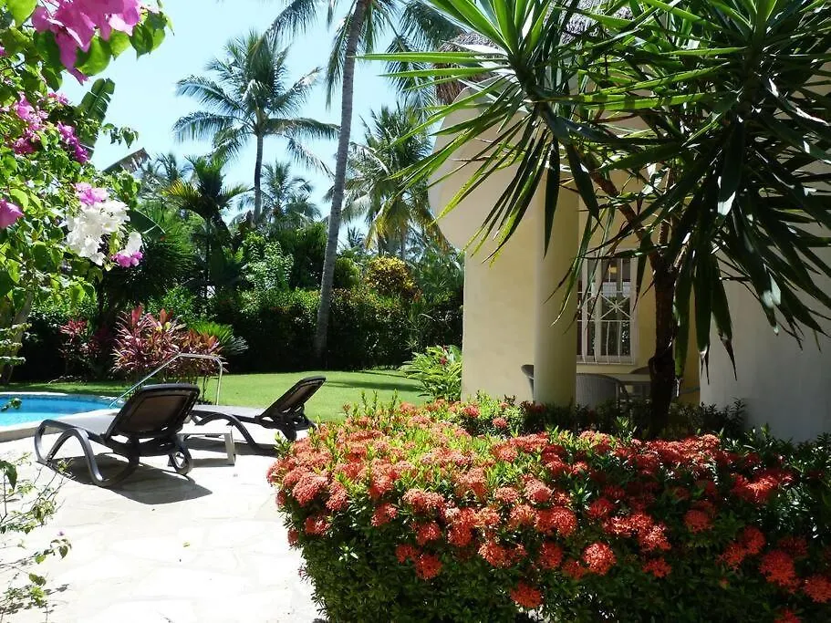 קברטה Charming Ocean Front 3 Bd Villa